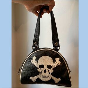 SKULL HANDBAG